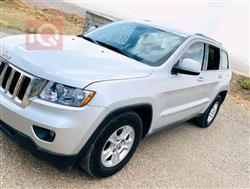 جیپ گراند شیرۆکی